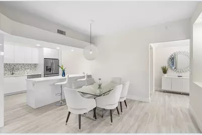 5064 Lake Catalina Drive #A, Boca Raton, FL 33496 - Photo 3