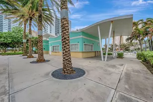 1913 S Ocean Dr, Hallandale Beach, FL 33009 - Photo 39