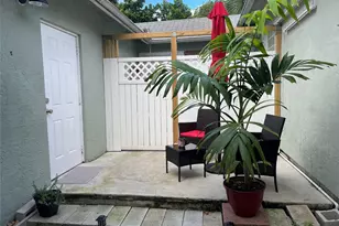 826 Hansen St, West Palm Beach, FL 33405 - Photo 3