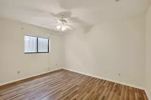 2551 NW 98th Terrace, Coral Springs, FL 33065 - Photo 17