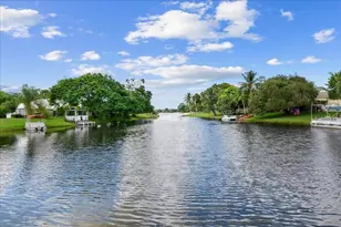 12875 Spinnaker Ln, Wellington, FL 33414 - Photo 21