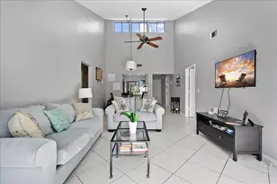 12875 Spinnaker Ln, Wellington, FL 33414 - Photo 5