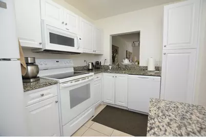 6649 Somerset Drive #102, Boca Raton, FL 33433 - Photo 3