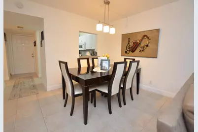 6649 Somerset Drive #102, Boca Raton, FL 33433 - Photo 5