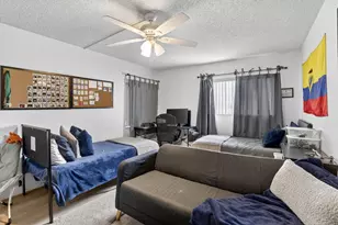 13700 SW 11th St, Pembroke Pines, FL 33027 - Photo 25