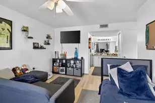 13700 SW 11th St, Pembroke Pines, FL 33027 - Photo 27