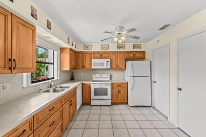 4625 Rosewood Tree Court #A, Boynton Beach, FL 33436 - Photo 11