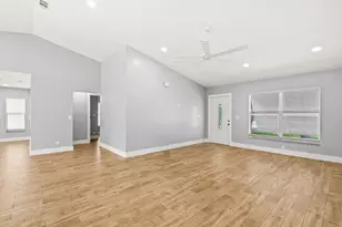 1146 NW 10th St, Boynton Beach, FL 33426 - Photo 11