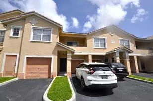 1302 Belmont Ln, North Lauderdale, FL 33068 - Photo 1