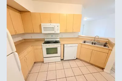 1302 Belmont Lane #1302, North Lauderdale, FL 33068 - Photo 5