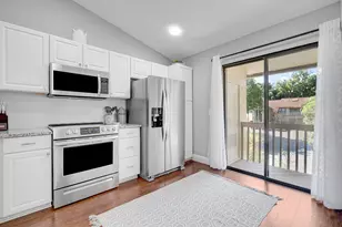 13155 Chadwick Ct, Wellington, FL 33414 - Photo 7
