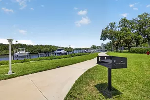 2512 SE Anchorage Cove, Port Saint Lucie, FL 34952 - Photo 29