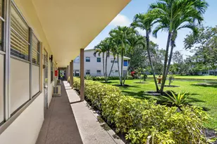 492 W Tilford, Deerfield Beach, FL 33442 - Photo 25