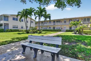 492 W Tilford, Deerfield Beach, FL 33442 - Photo 29