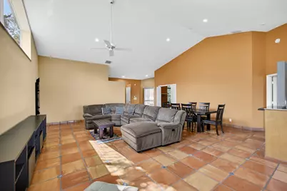 1404 Mahogany Place, Palm Beach Gardens, FL 33418 - Photo 11