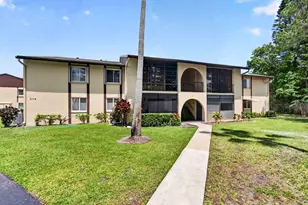 314 Pine Ridge Cir, Greenacres, FL 33463 - Photo 35
