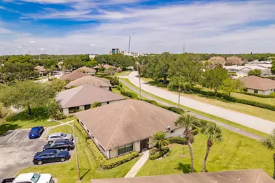 1607 Laurel Leaf Lane #B, Fort Pierce, FL 34950 - Photo 15