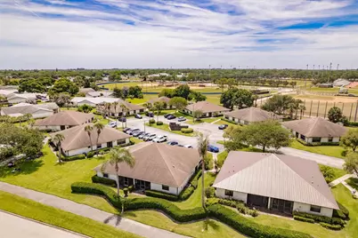 1607 Laurel Leaf Lane #B, Fort Pierce, FL 34950 - Photo 17