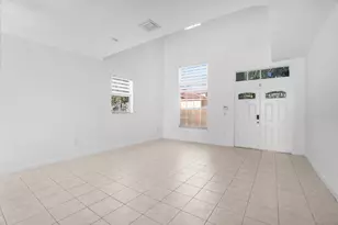 9002 SW 214th Ln, Cutler Bay, FL 33189 - Photo 11