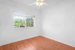 9002 SW 214th Ln, Cutler Bay, FL 33189 - Photo 13