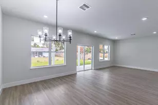 983 NW Pace Dr Dr NW, Palm Bay, FL 32907 - Photo 17