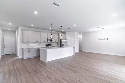 983 NW Pace Dr Drive NW, Palm Bay, FL 32907 - Photo 7