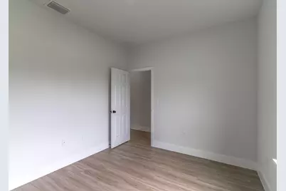 983 NW Pace Dr Drive NW, Palm Bay, FL 32907 - Photo 27