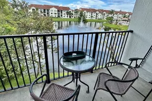 822 Villa Cir, Boynton Beach, FL 33435 - Photo 3