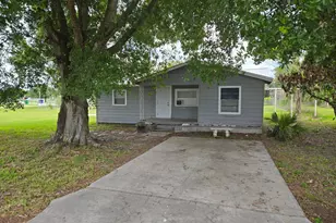 408 NW 10th Ave, Okeechobee, FL 34974 - Photo 3