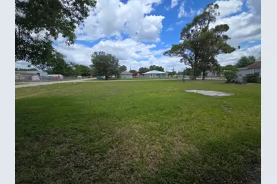 408 NW 10th Avenue, Okeechobee, FL 34974 - Photo 13