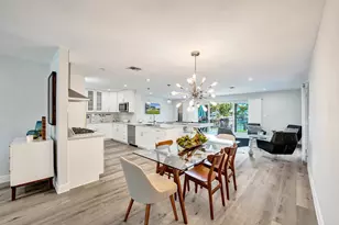 381 SE 3rd St, Pompano Beach, FL 33060 - Photo 11