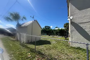 3621 Morton Ave, West Palm Beach, FL 33405 - Photo 9