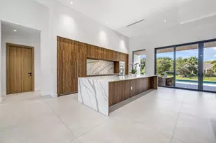 1000 SW 93rd Ave, Plantation, FL 33324 - Photo 9