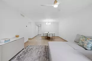 6751 N University Dr, Tamarac, FL 33321 - Photo 9