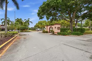 6751 N University Dr, Tamarac, FL 33321 - Photo 41