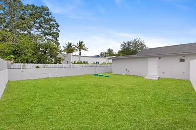 2433 NW 97th Street, Miami, FL 33147 - Photo 21