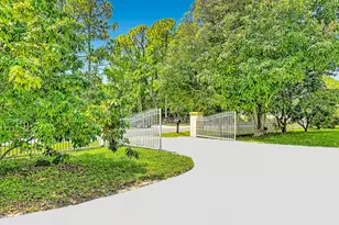 12821 N 86th Rd Road N, The Acreage, FL 33412 - Photo 3