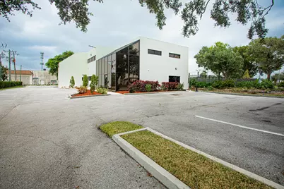 1700 Okeechobee Road, West Palm Beach, FL 33409 - Photo 7