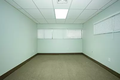 1700 Okeechobee Road, West Palm Beach, FL 33409 - Photo 19