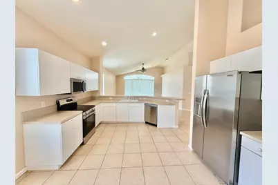 658 NW Stanford Lane, Port Saint Lucie, FL 34983 - Photo 9