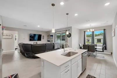 544 Higgs Avenue NW, Palm Bay, FL 32907 - Photo 9