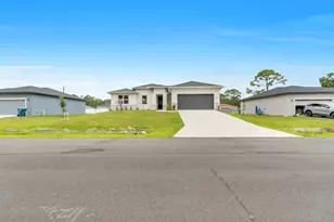 544 Higgs Ave NW, Palm Bay, FL 32907 - Photo 3