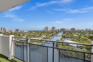 401 Golden Isles Dr, Hallandale Beach, FL 33009 - Photo 29