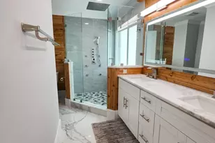 75 Venetian Dr, Delray Beach, FL 33483 - Photo 9