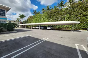 75 Venetian Dr, Delray Beach, FL 33483 - Photo 19