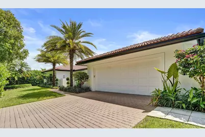 2804 Banyan Boulevard Circle NW, Boca Raton, FL 33431 - Photo 3