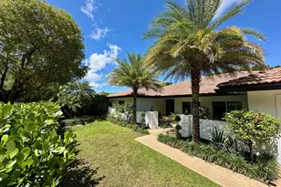 2804 Banyan Blvd Cir NW, Boca Raton, FL 33431 - Photo 3