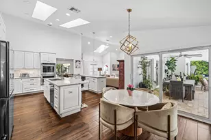 3030 Canterbury Dr, Boca Raton, FL 33434 - Photo 13