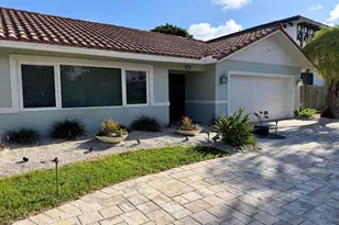 712 Forsyth St, Boca Raton, FL 33487 - Photo 1
