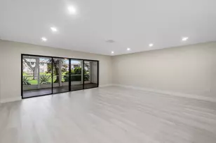 16 Stratford Dr E, Boynton Beach, FL 33436 - Photo 19